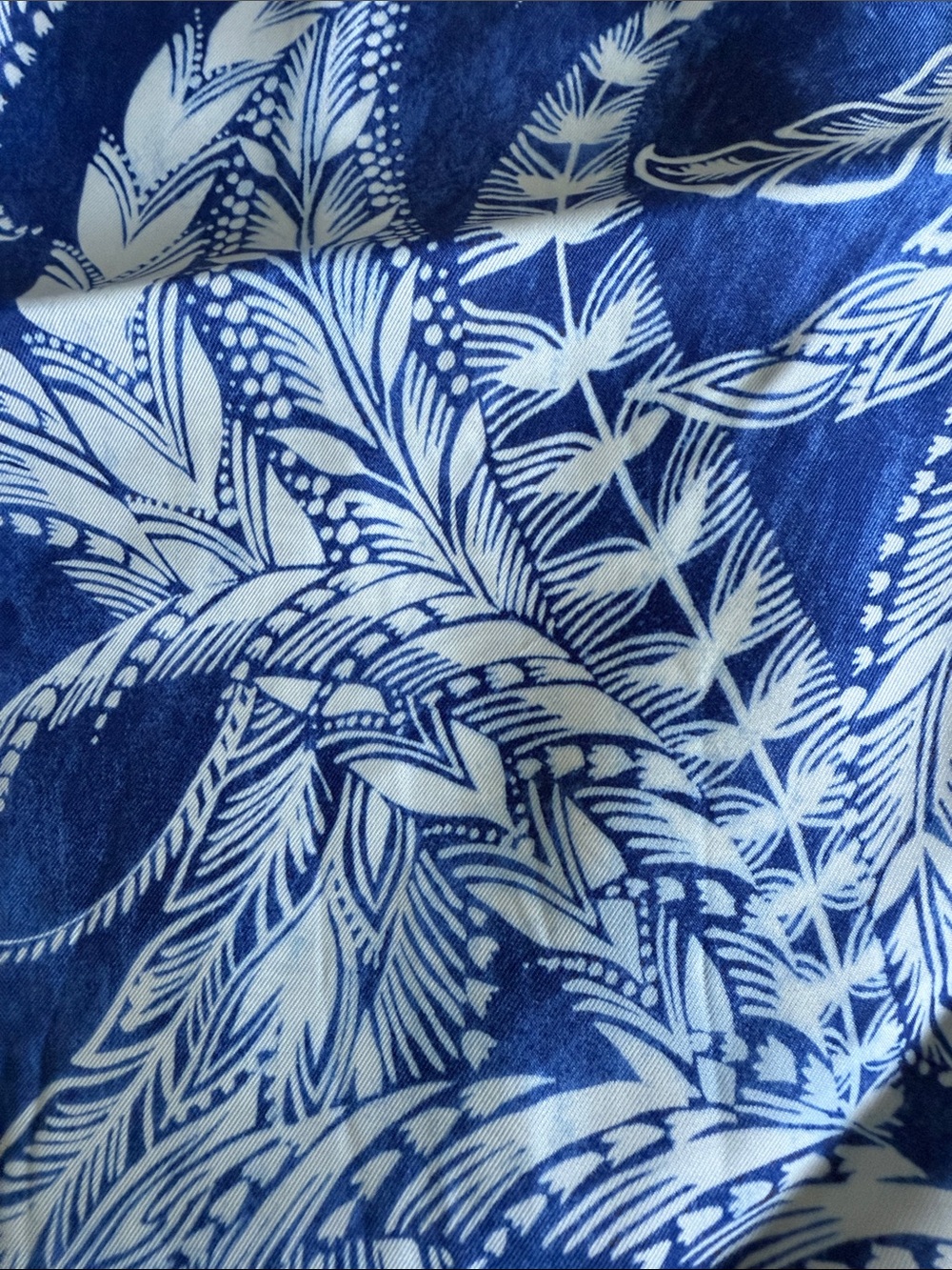 NWT J. McLaughlin Blue and White Botanical-Print Pants - Picture 3 of 5
